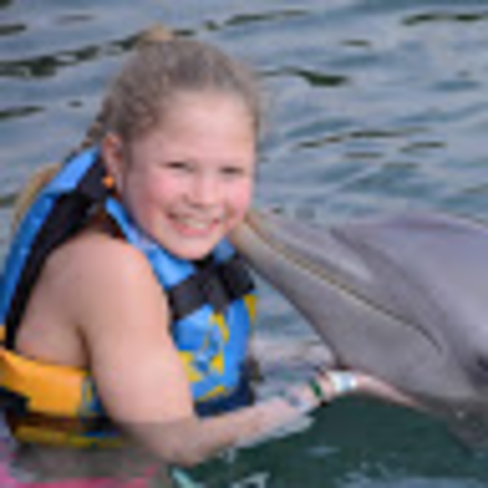 Meet your Posher, Alissa